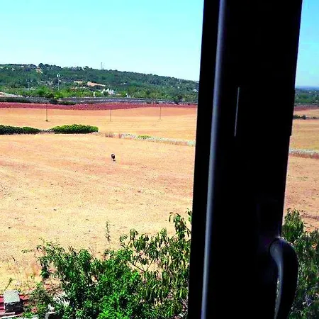 Agriturismo La Conea بوتينيانو