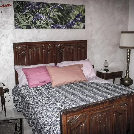 Agriturismo La Conea * بوتينيانو