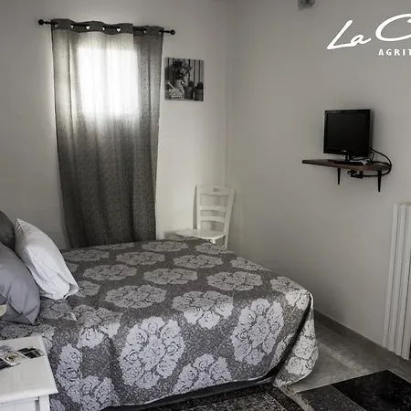 Agriturismo La Conea مزرعة للإقامة