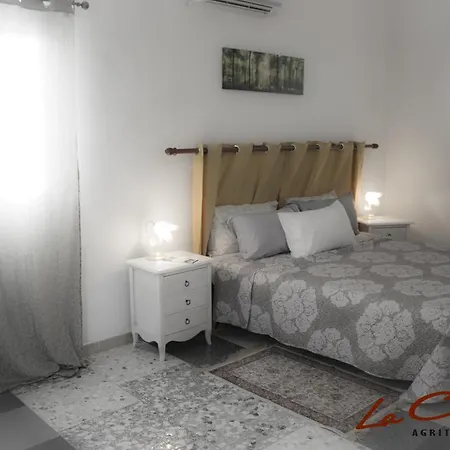 Agriturismo La Conea مزرعة للإقامة